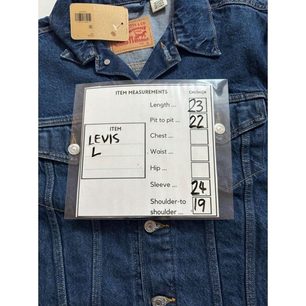 Levi's NWT Sz L Dark Indigo Ex Boyfriend Trucker Denim Jean Jacket - Picture 4 of 11